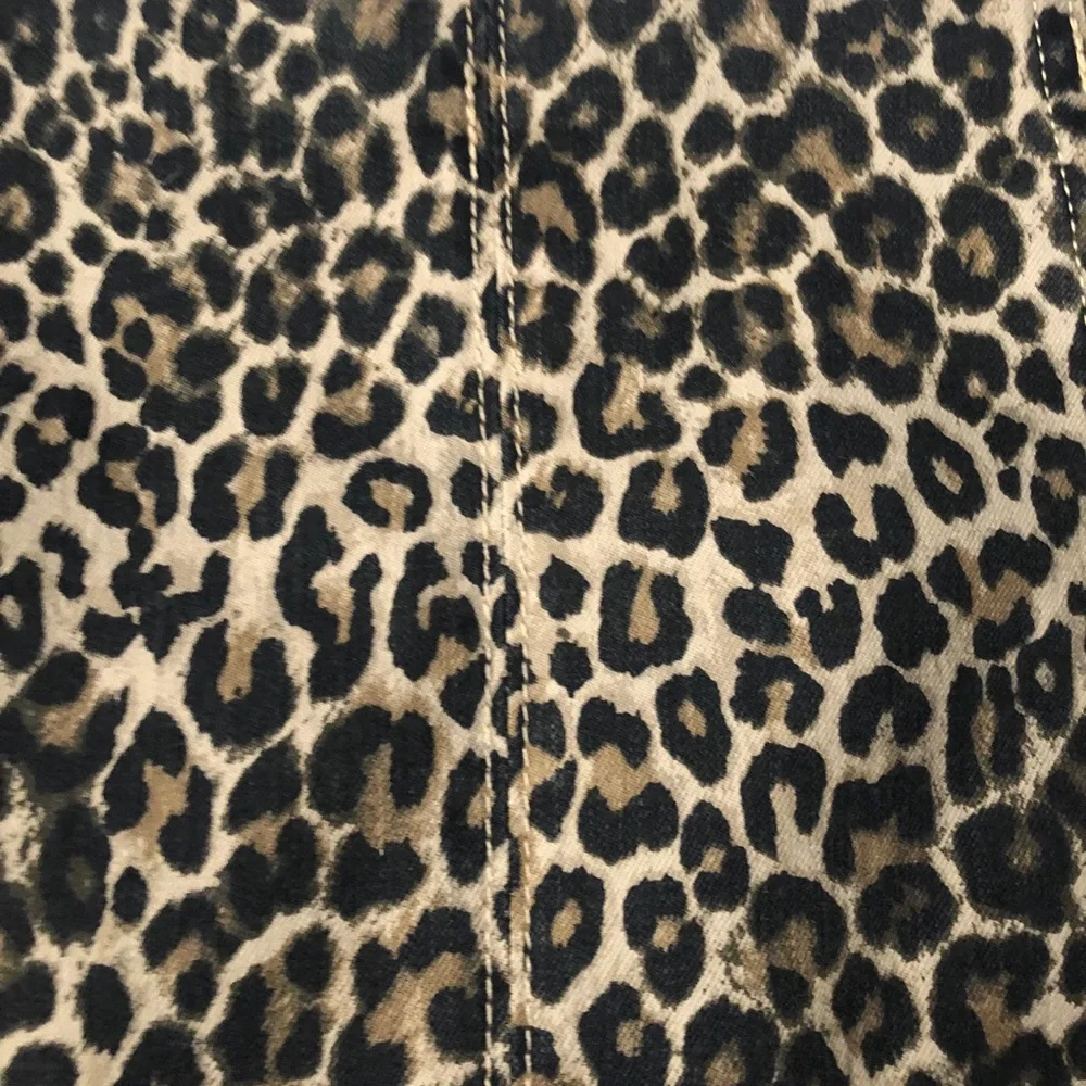 Jolt Stretch Animal Print Leopard Skirt Size 7/28 - Picture 3 of 7